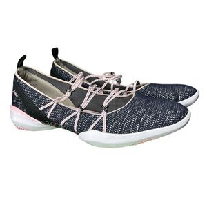 Jambu Elastic Cord Slip On Athletic Shoes Womens Pink Trim Size Womens 10